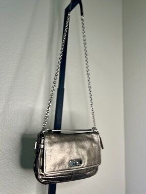 COACH Vintage Chelsea flap crossbody shoulder bag